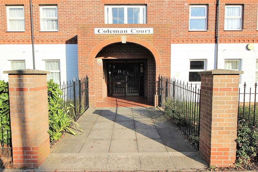 Main image of property: Station Road, Clacton on Sea, CO15