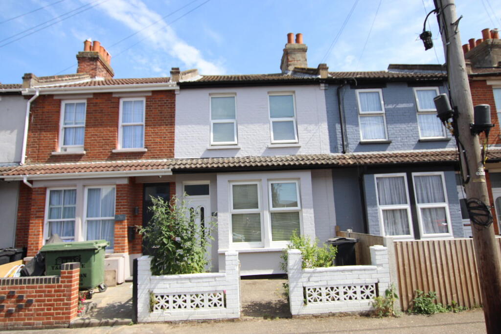 3 bedroom terraced house