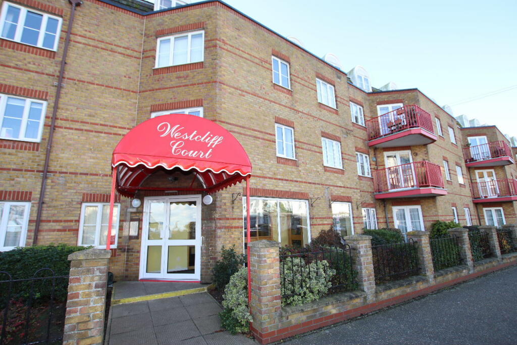 2 bedroom flat