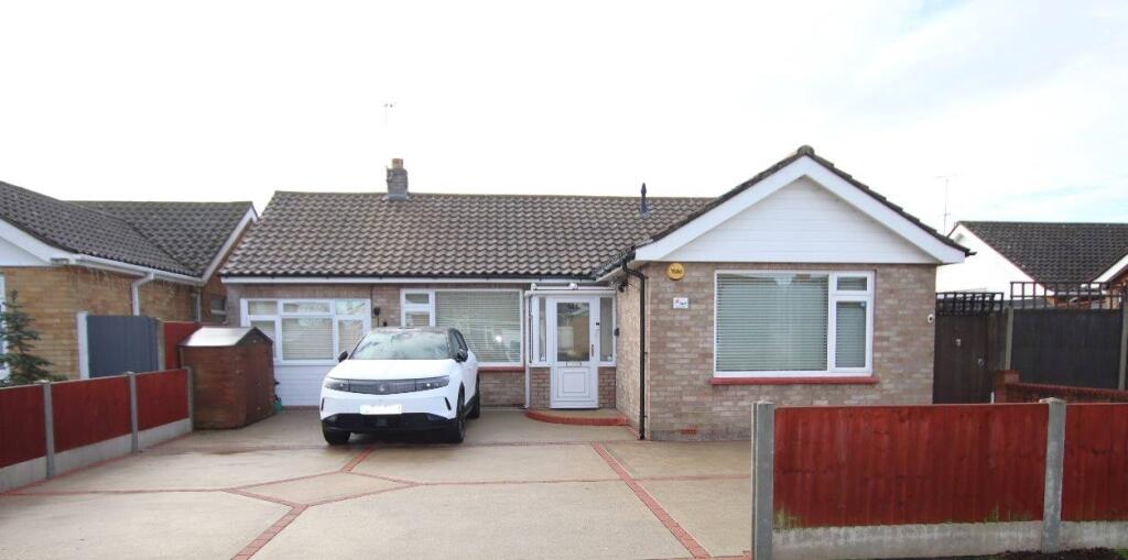 Main image of property: Coopers Lane, Clacton on Sea, CO15 2DG