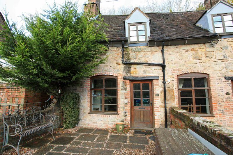 2 bedroom cottage for sale in 30 The Wharfage Ironbridge TF8 7NH, TF8