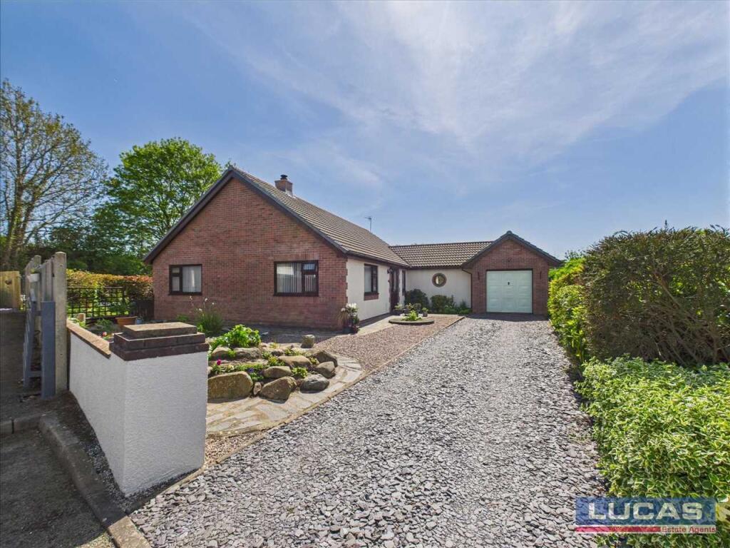Main image of property: Cae Lleiniau, Dwyran