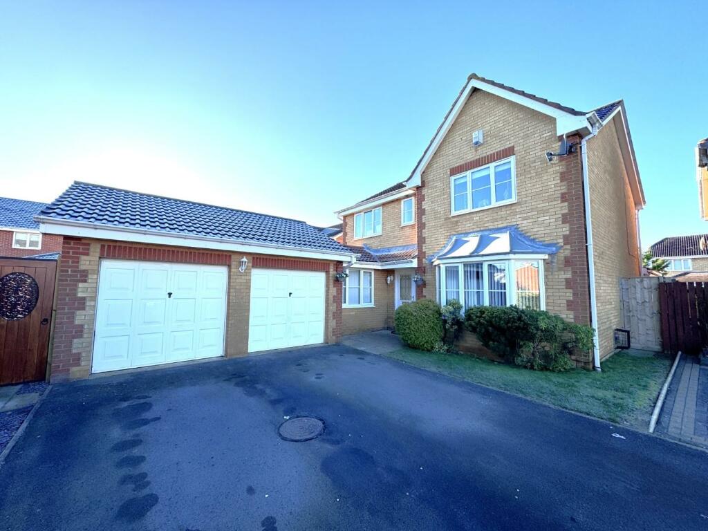 4 bedroom detached house for sale in Glyder Court, Ingleby Barwick