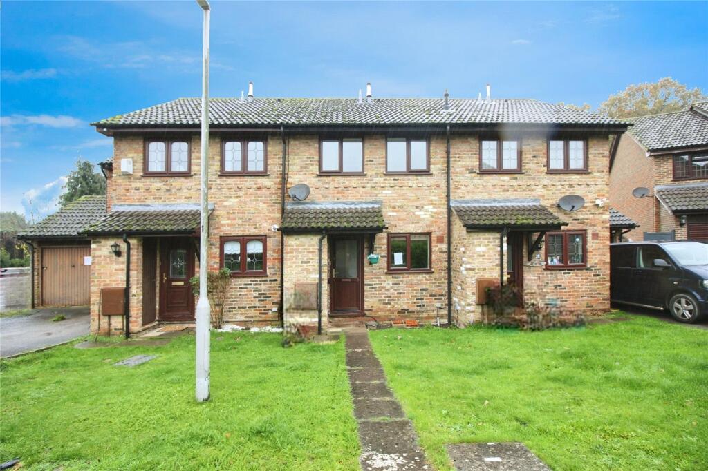 Main image of property: Kemerton Close, Calcot, Reading, RG31