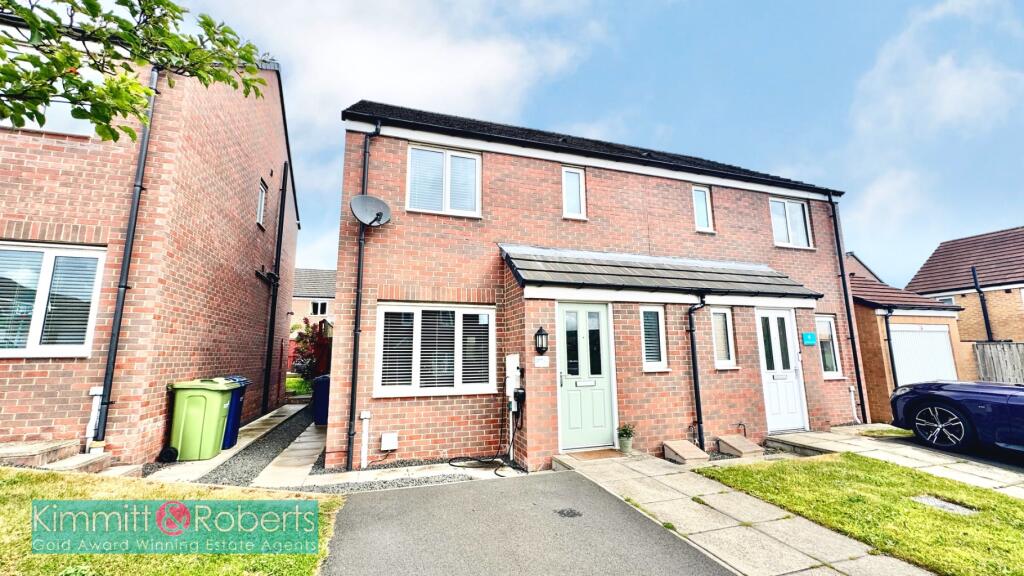 Main image of property: Starling Close, Hetton-Le-Hole, Houghton le Spring, Tyne and Wear, DH5