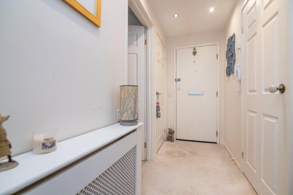 Additional property image - New Road, Bromsgrove, Worcestershire, B60
