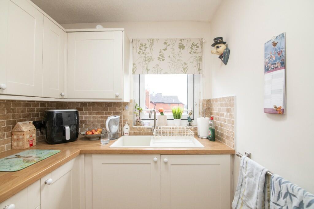 Additional property image - New Road, Bromsgrove, Worcestershire, B60