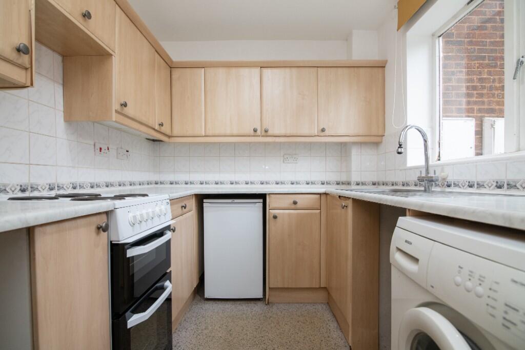 Additional property image - Oakhurst Drive, Bromsgrove, Worcestershire, B60