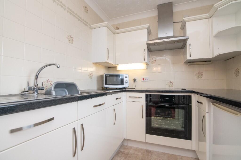 Additional property image - Ednall Lane, Bromsgrove, Worcestershire, B60
