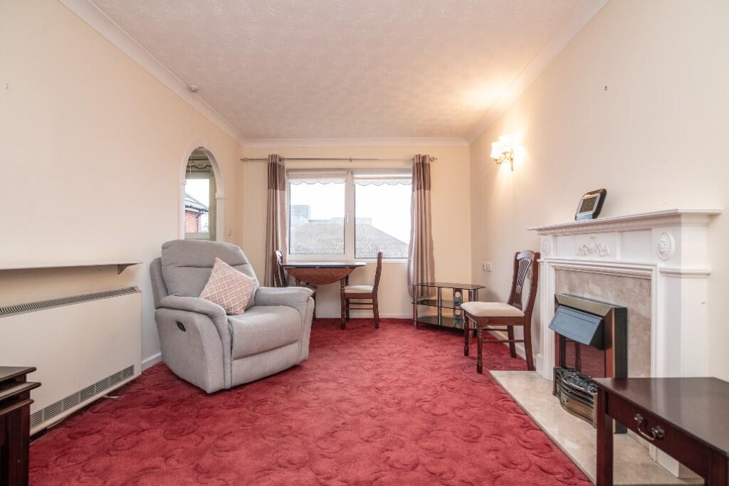 Additional property image - Ednall Lane, Bromsgrove, Worcestershire, B60