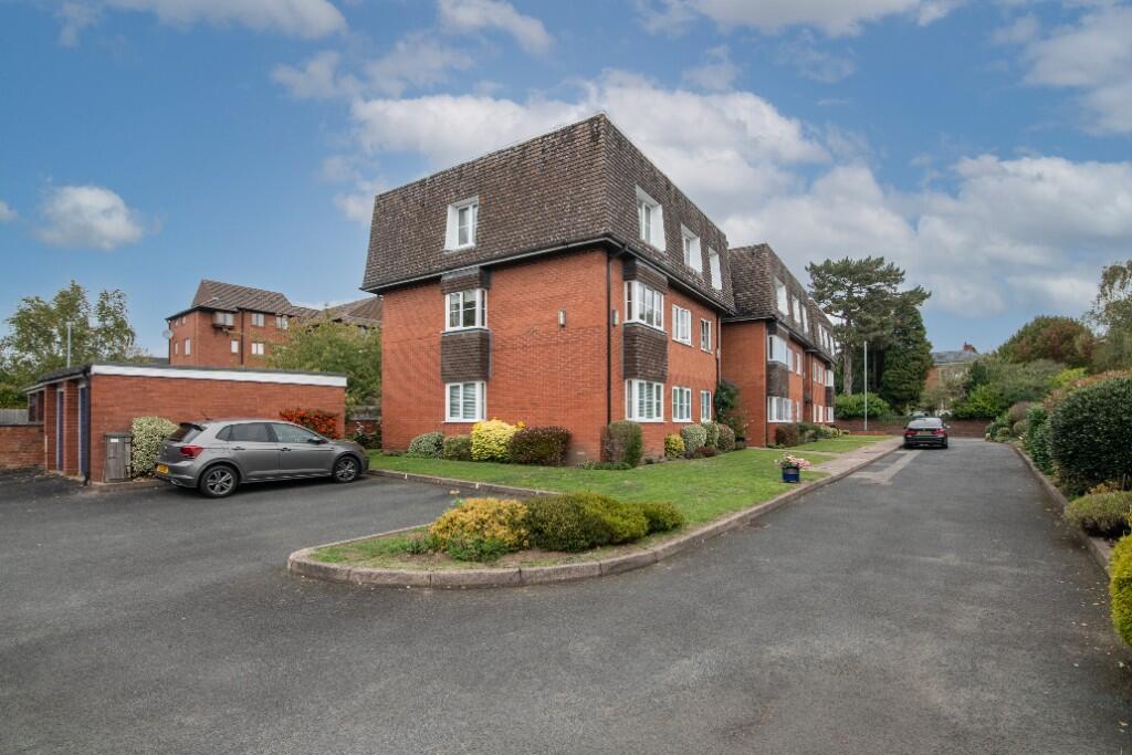 Main image of property: New Road, Bromsgrove, Worcestershire, B60