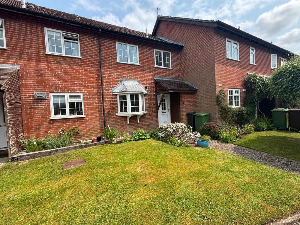 Main image of property: Chalcraft Close, Liphook