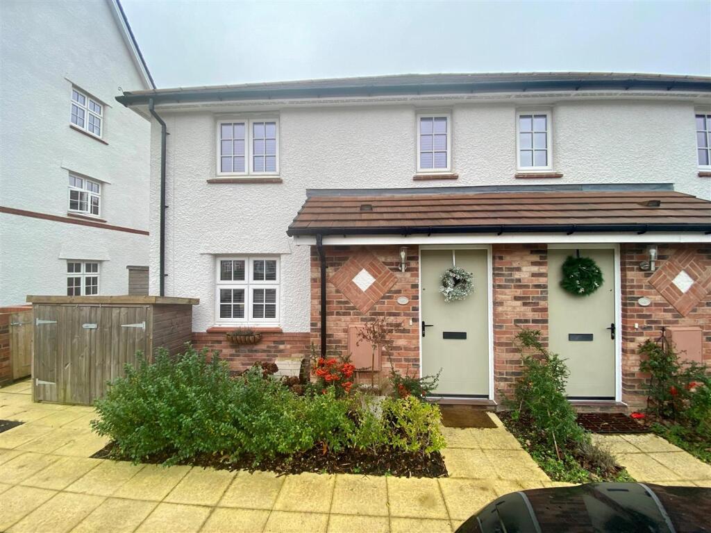 Main image of property: Heron Way, Liphook