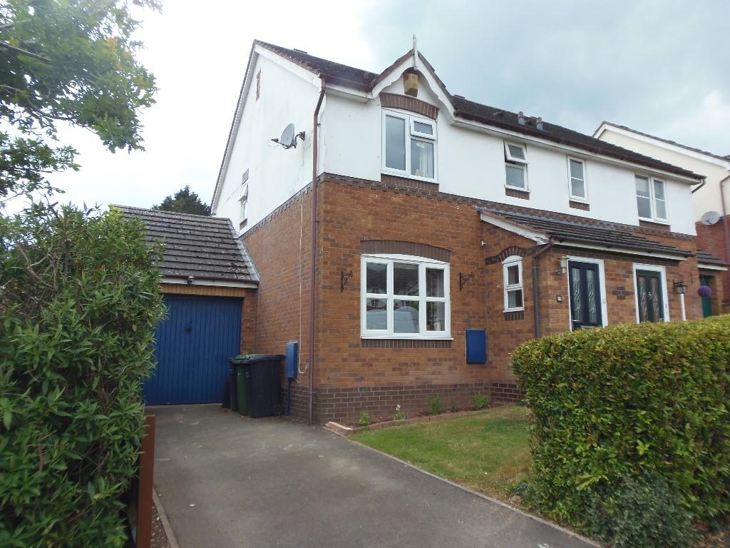 3 bedroom semidetached house for sale in Chestnut Way, Bromyard