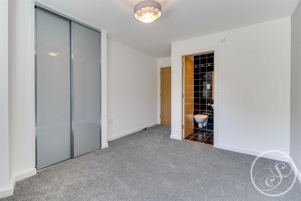 2 bedroom flat for sale in Balmoral Place, 2 Bowman Lane, Leeds, LS10