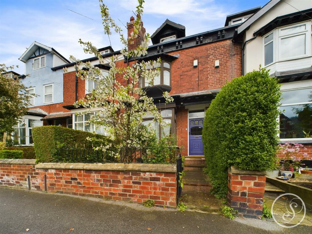 4 bedroom terraced house for sale in Methley Drive, Leeds, LS7