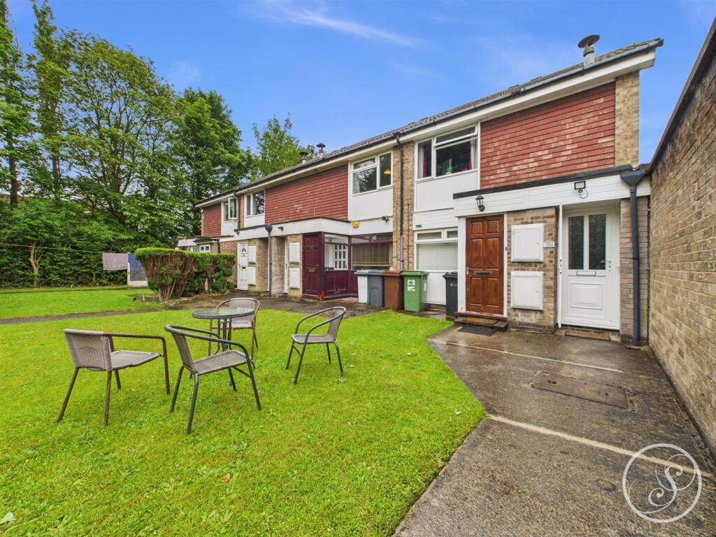 Main image of property: Turnberry View, Leeds