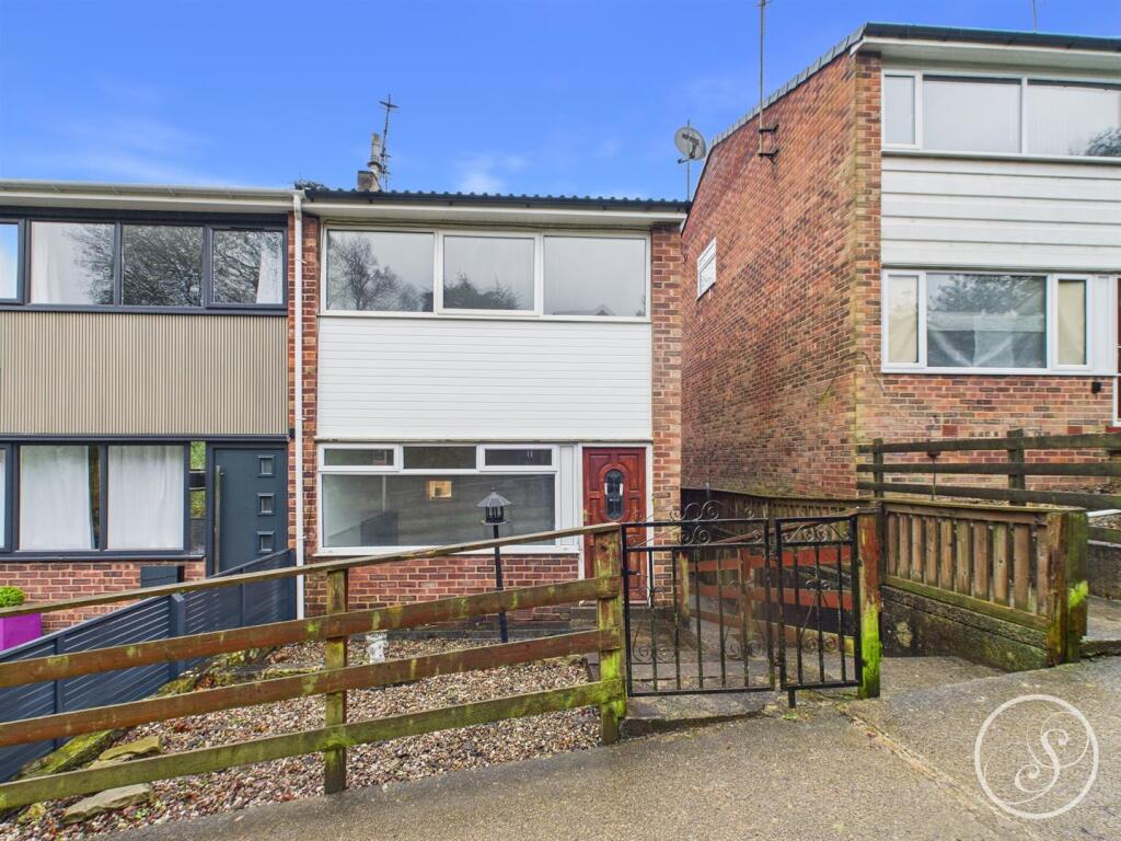 Main image of property: Gledhow Lane, Leeds