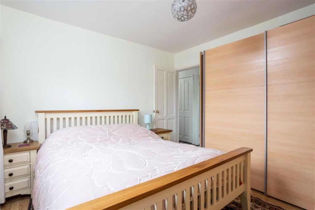 4 bedroom detached house for sale in Skeltononure, HG4 , HG4