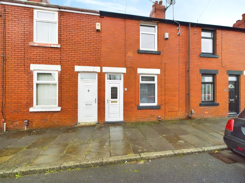 2 bedroom terraced house for sale in Florence Street, Nutgrove, St