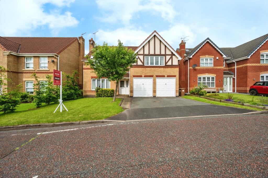5 bedroom detached house for sale in Churchill Gardens, Rainhill, St Helens, WA9