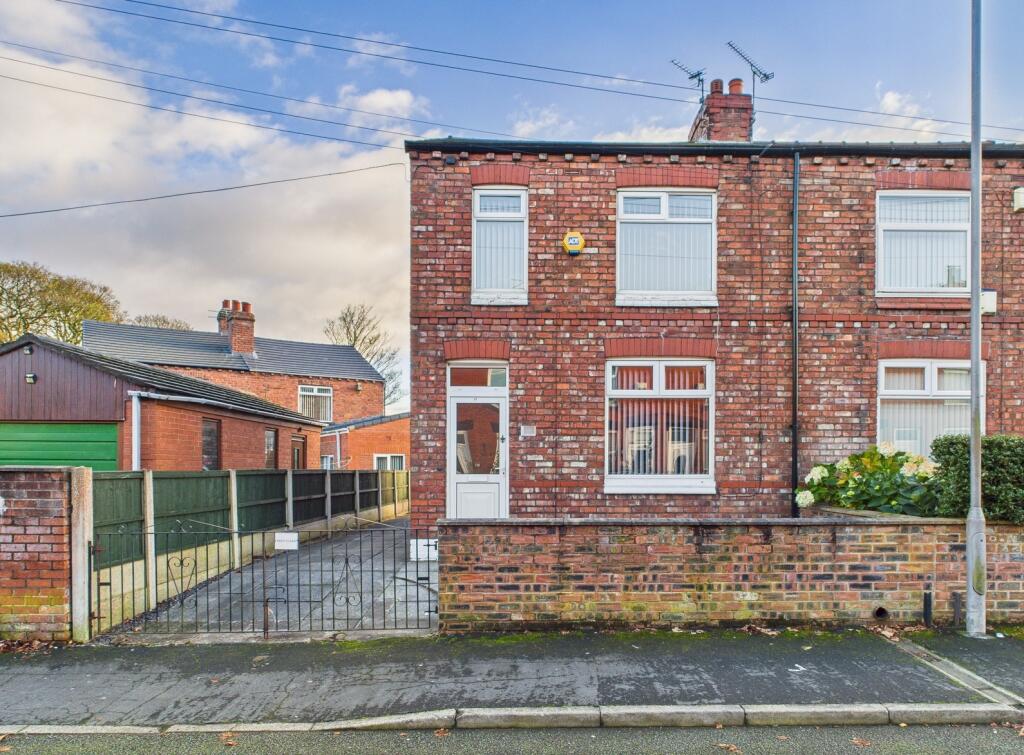 Main image of property: Edge Street, Nutgrove, St Helens, WA9