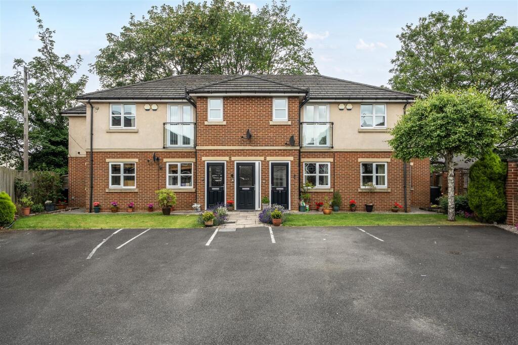 Main image of property: Constone Court, Cross Street, Halton, Leeds