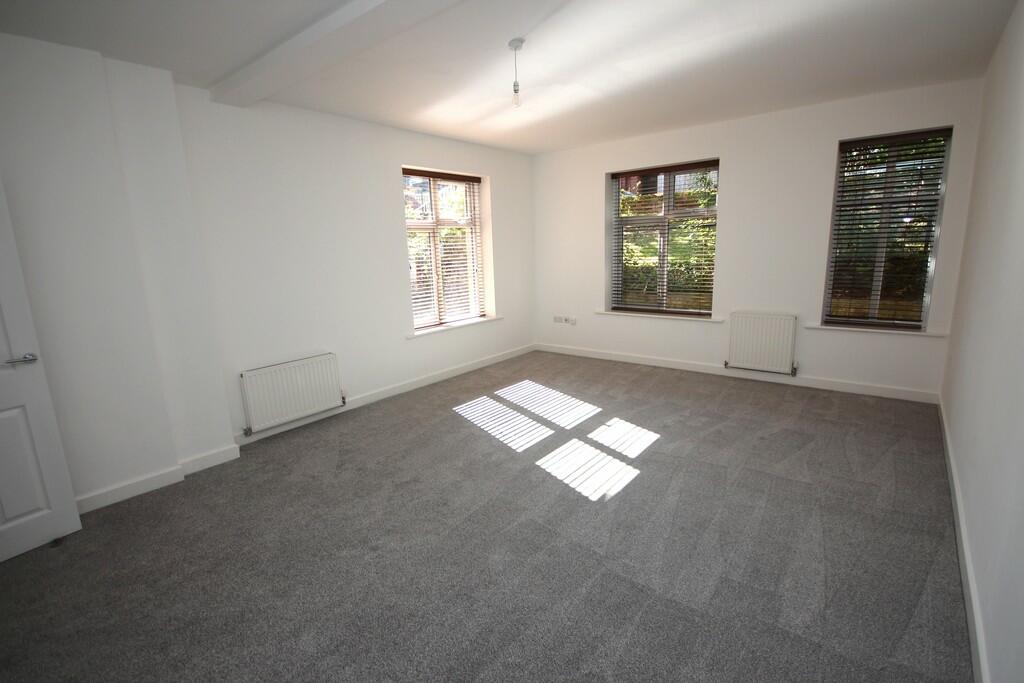 Additional property image - Norwich Avenue West, Bournemouth