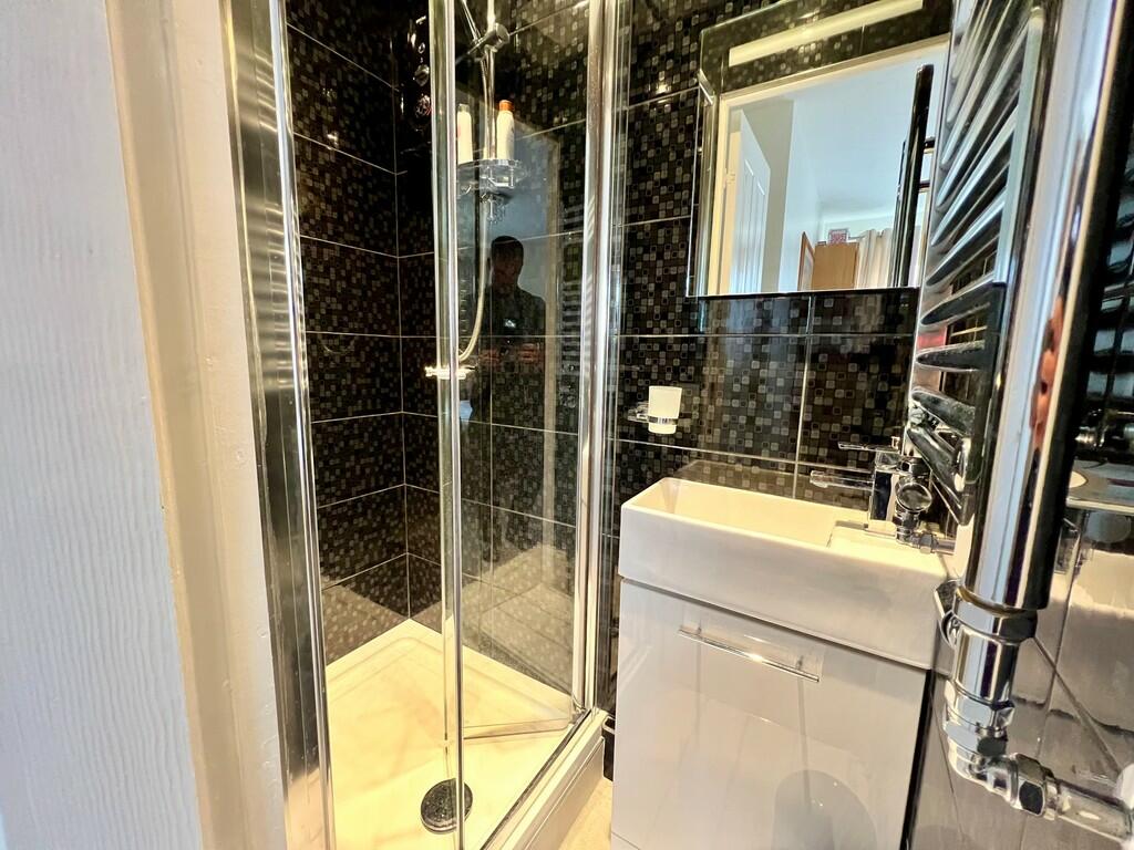 Additional property image - Cucklington Gardens, Muscliff, Bournemouth