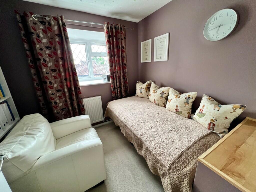 Additional property image - Cucklington Gardens, Muscliff, Bournemouth