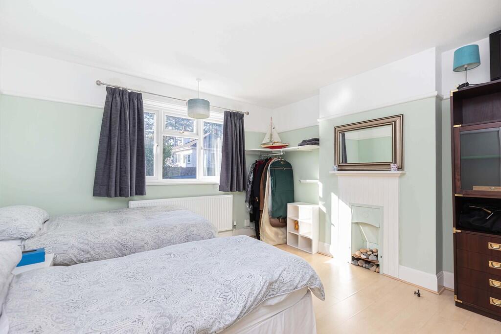 Additional property image - Harewood Avenue, Bournemouth