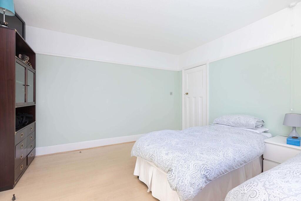 Additional property image - Harewood Avenue, Bournemouth