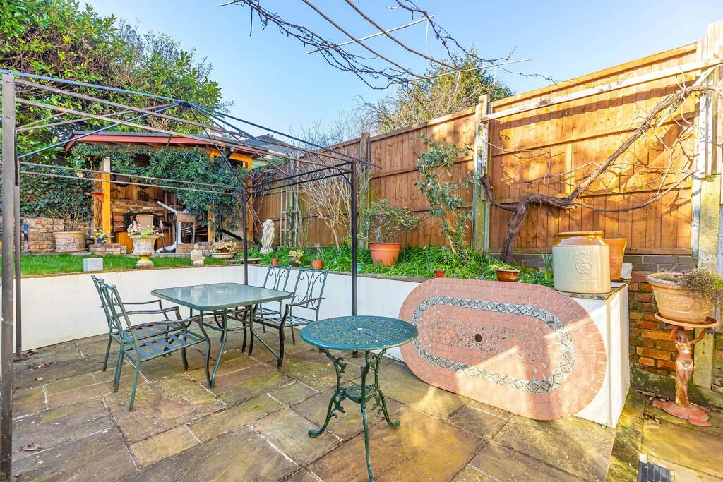 Additional property image - Harewood Avenue, Bournemouth