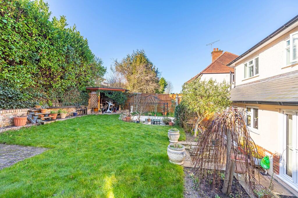 Additional property image - Harewood Avenue, Bournemouth