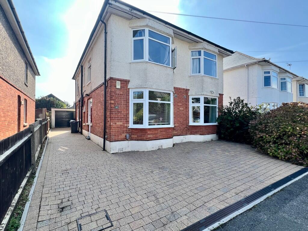 Main image of property: Chigwell Road, Bournemouth