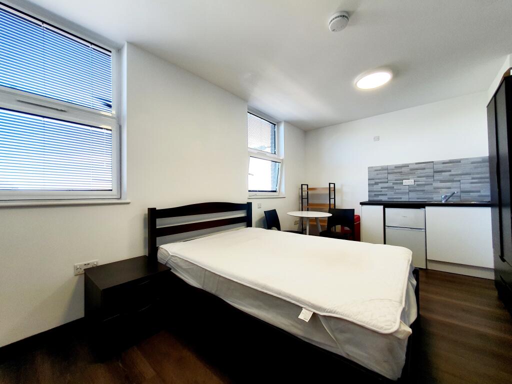 Main image of property: Parish Lane, Penge, SE20
