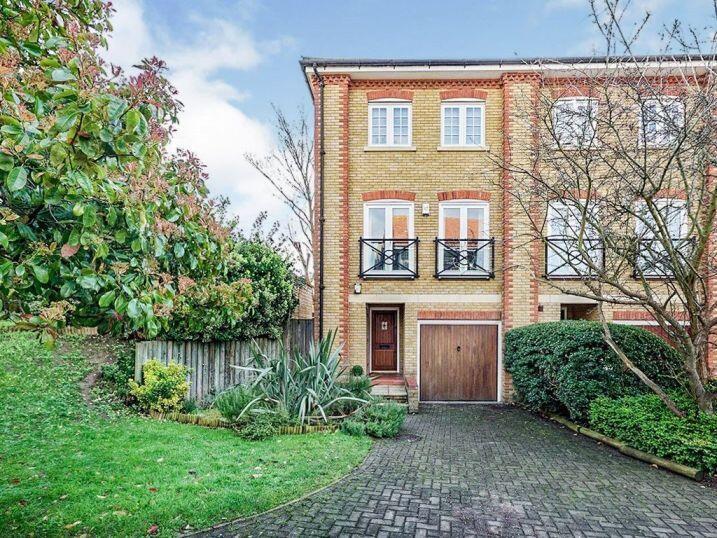 Main image of property: Belvedere Close, Faversham