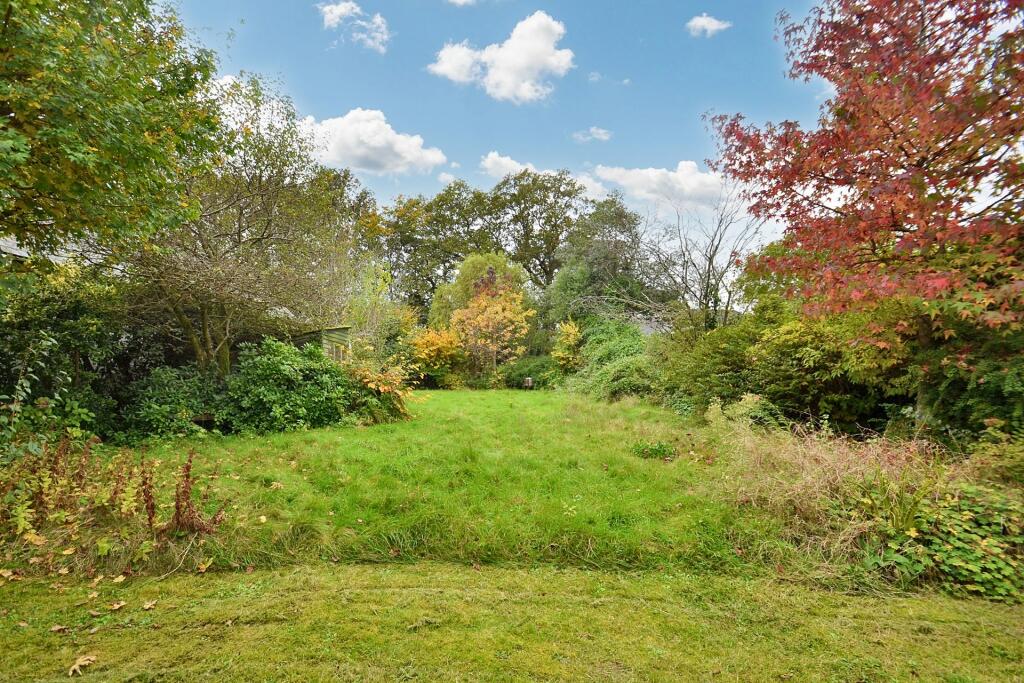 Additional property image - Broadstone