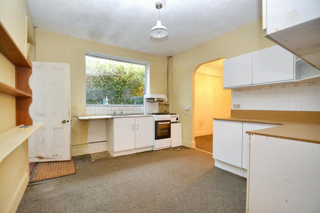 Additional property image - Broadstone