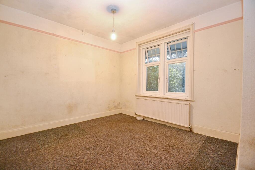 Additional property image - Broadstone