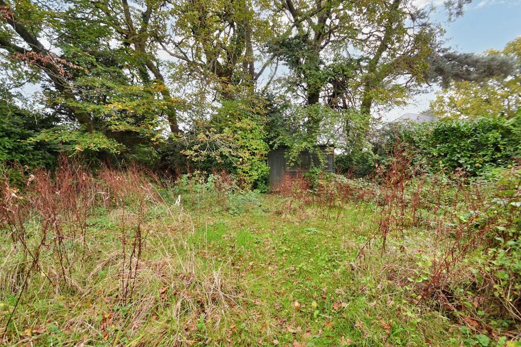 Additional property image - Broadstone