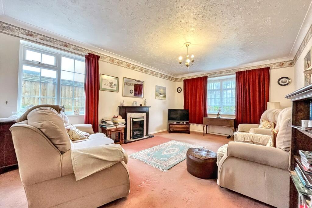 Additional property image - Broadstone