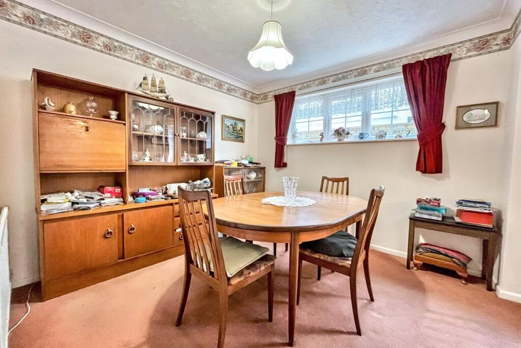 Additional property image - Broadstone