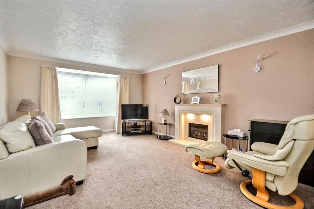 Additional property image - Broadstone