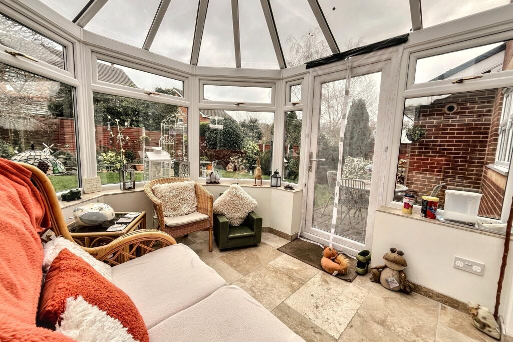 Additional property image - Broadstone