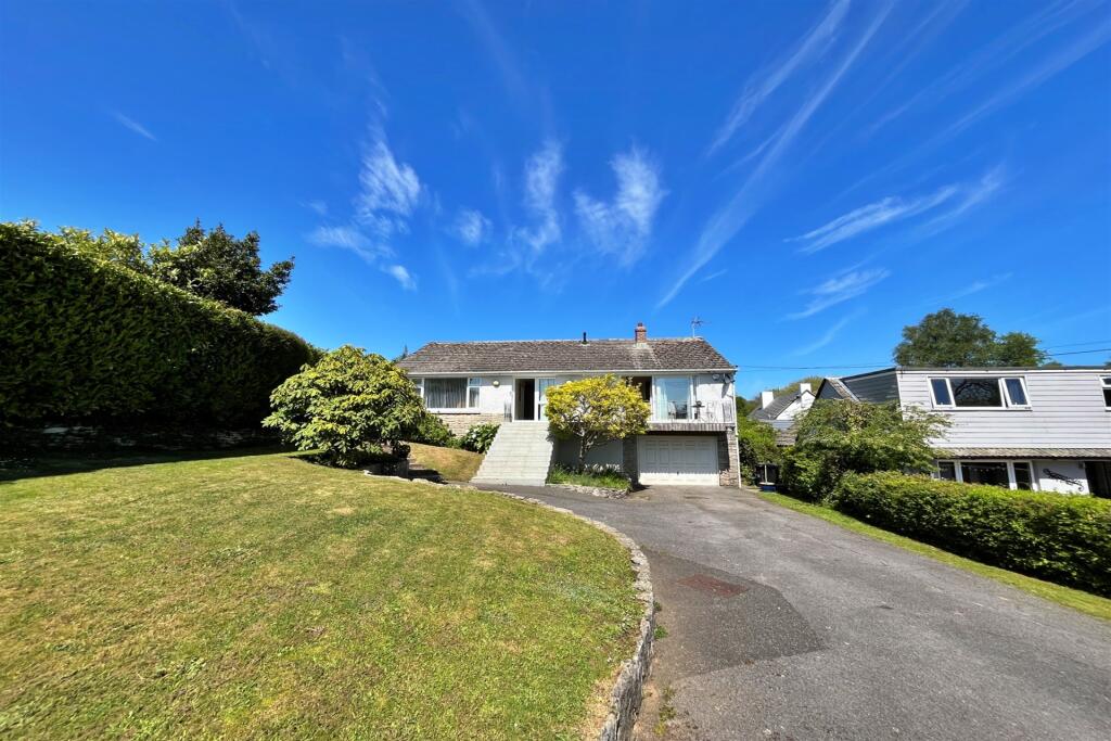 Main image of property: Lytchett Matravers