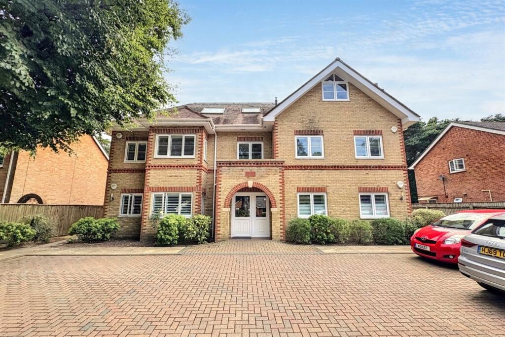 Main image of property: Broadstone