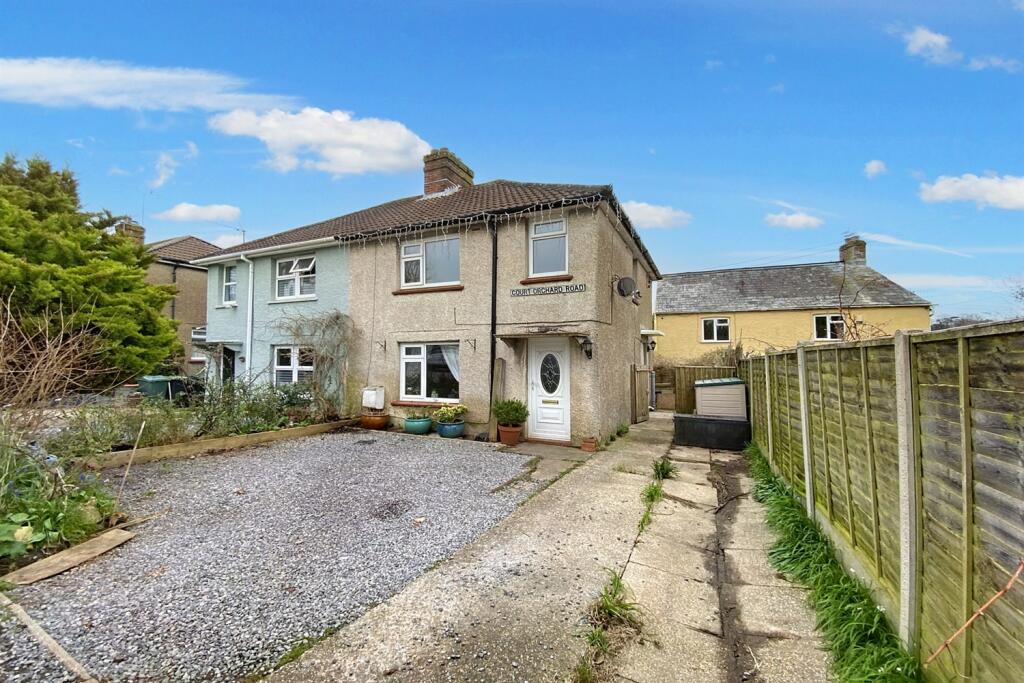 3 bedroom semidetached house for sale in Bridport, DT6