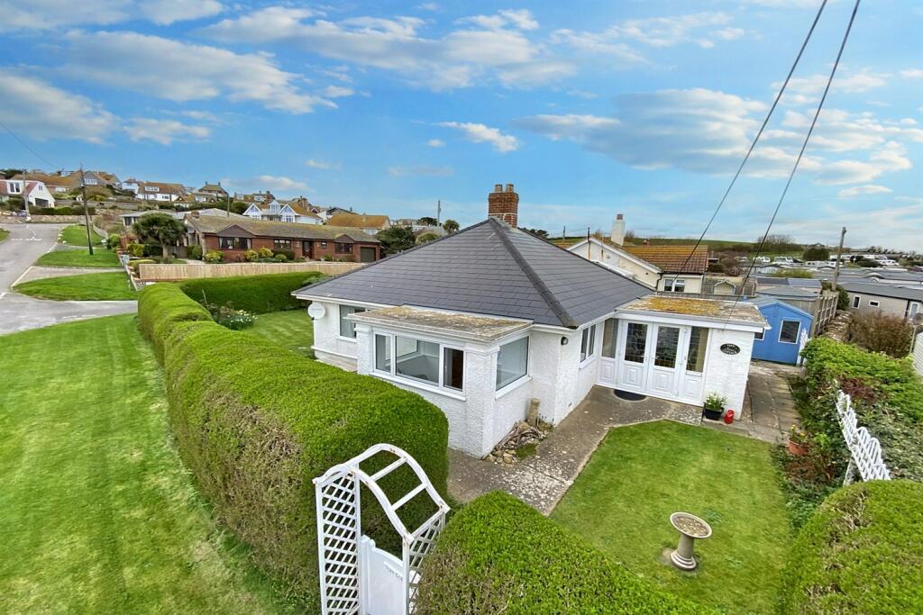 2 bedroom detached bungalow for sale in Bridport, DT6
