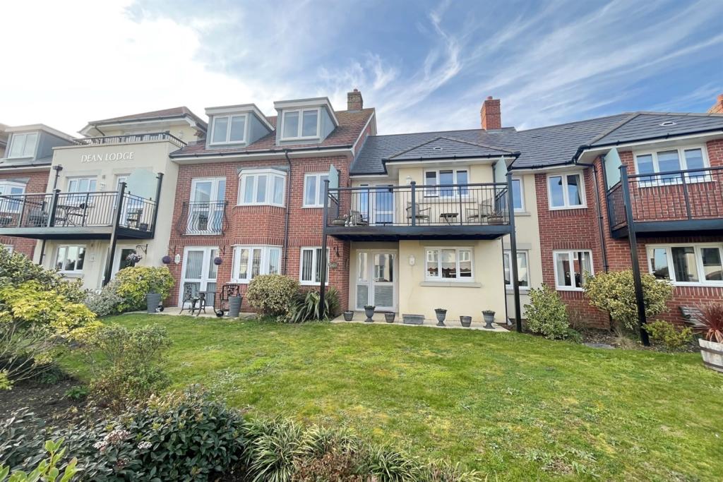 1 bedroom retirement property for sale in Southbourne, BH6
